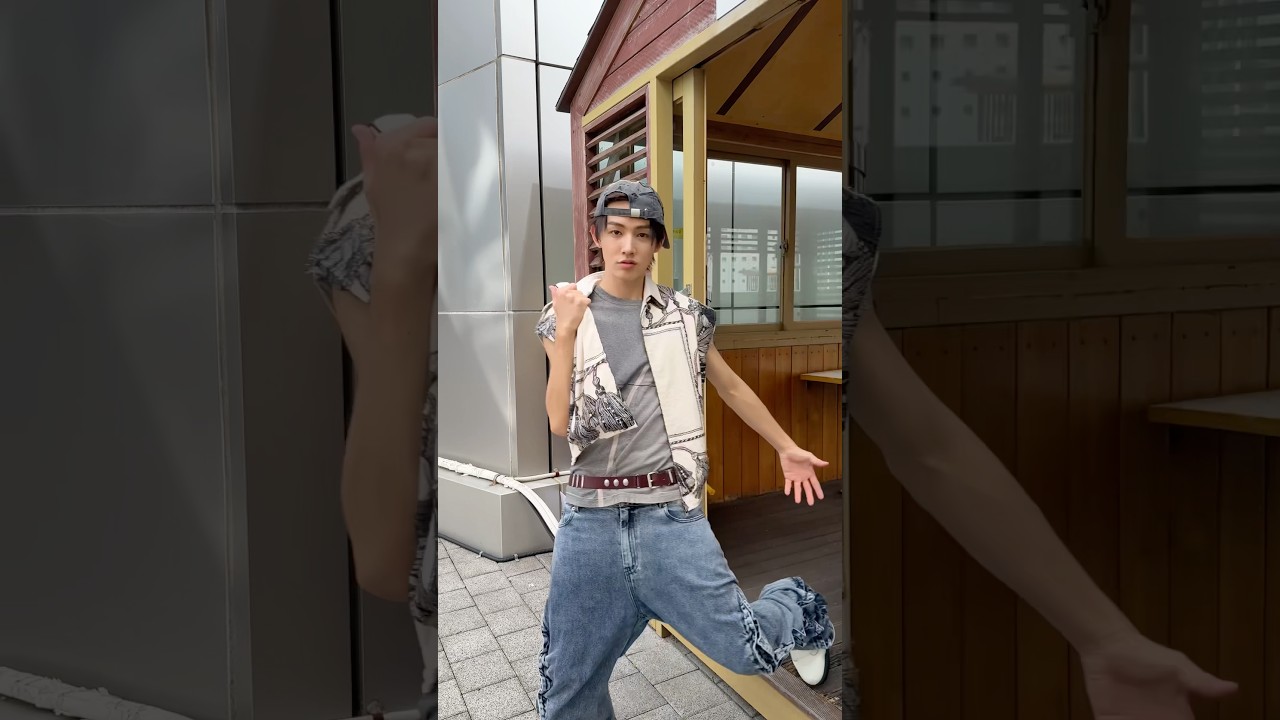 내 tee 5 bucks on repeat #CORTIS #코르티스 #CORTIS_FaSHioN