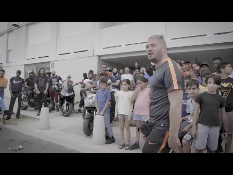 Jul - Mandat de dépôt . ft Lacrim . Ziak . Zbig . Soso maness