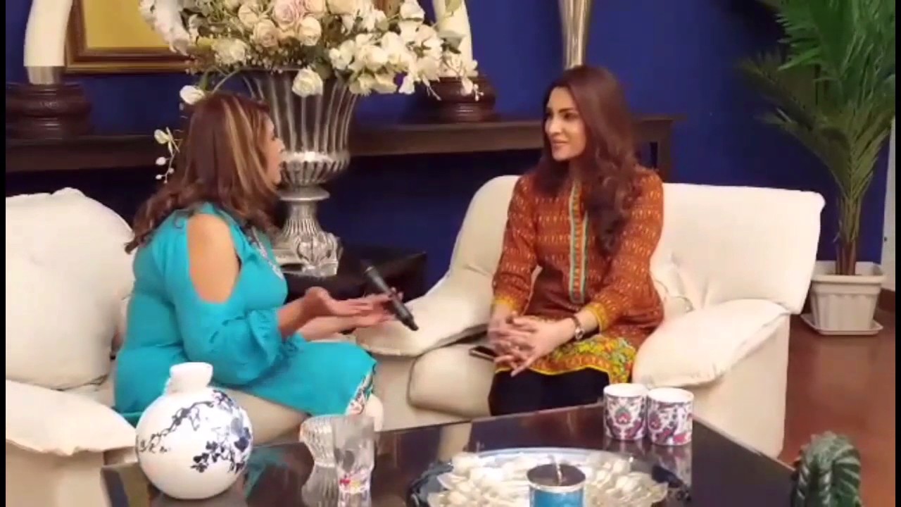 Glimpse of Zhalay Sarhadi's interview for the Farah Bari show
