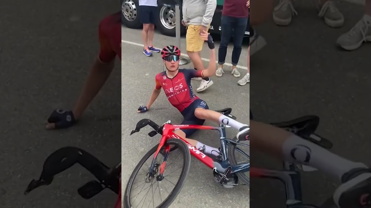 Carlos Rodriguez's Avoidable Fall 🚴‍♂️ #shorts