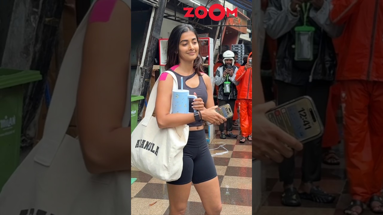 Pooja Hegde Gracefully Handles Paparazzi After Gym Session ✨ #Shorts