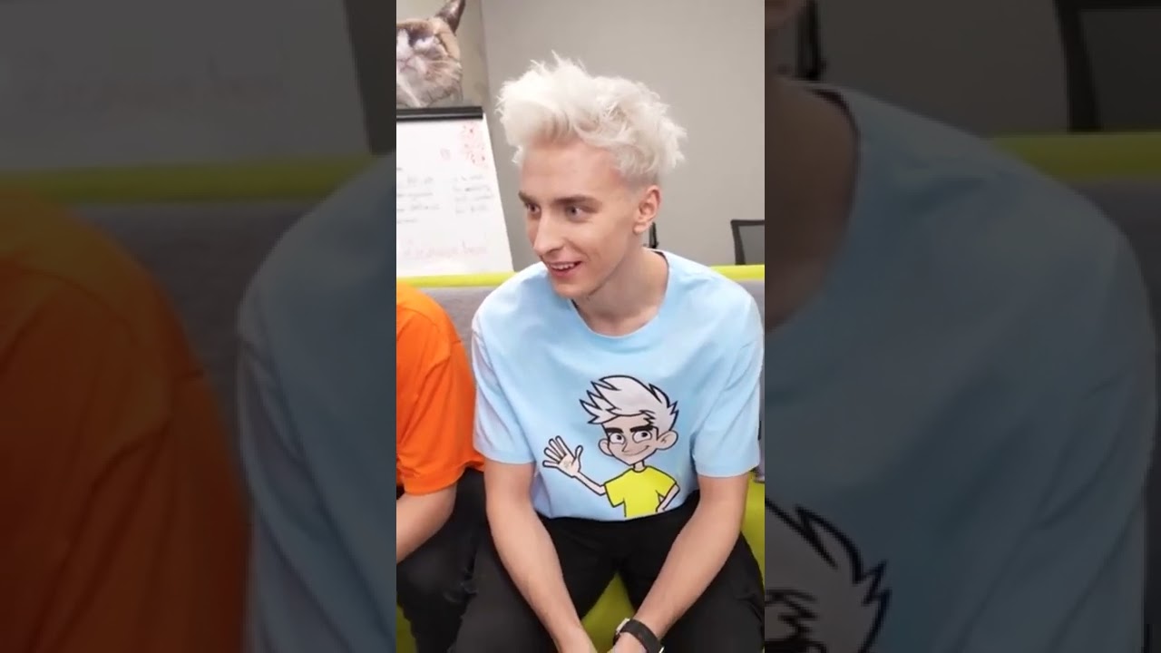 Клоунская беременность: смешной анекдот 🤡