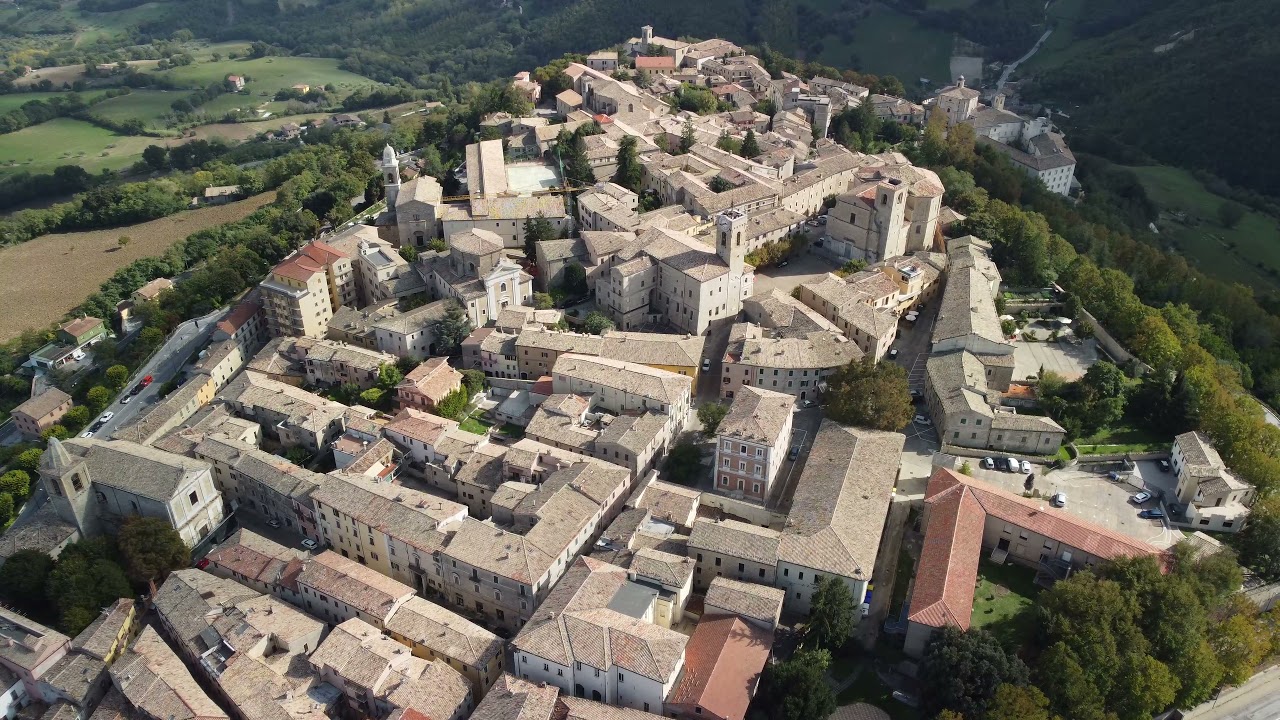 Scopri Cingoli e il suggestivo Lago di Castreccioni nella regione Marche ๐