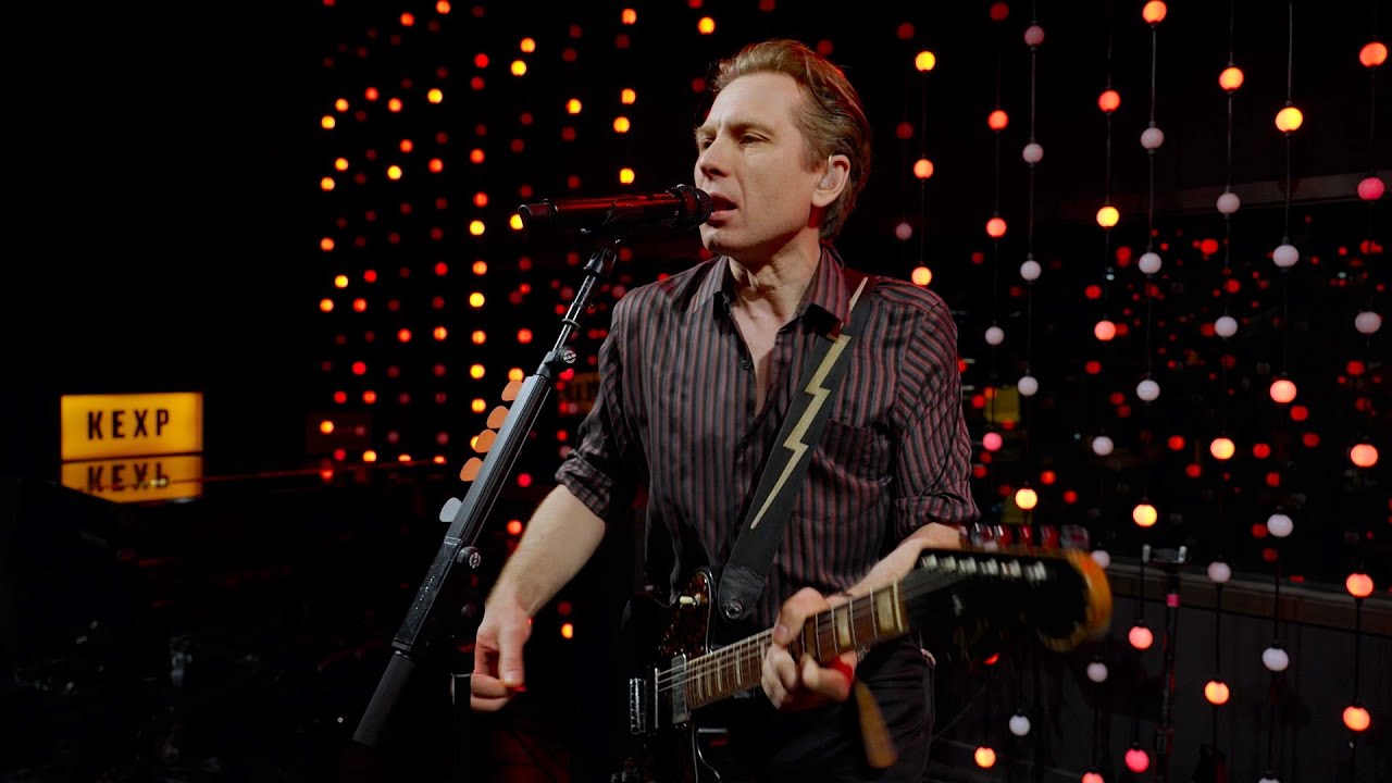 ๐ธ Franz Ferdinand Live at KEXP โ Full Performance (2025) | Watch Now