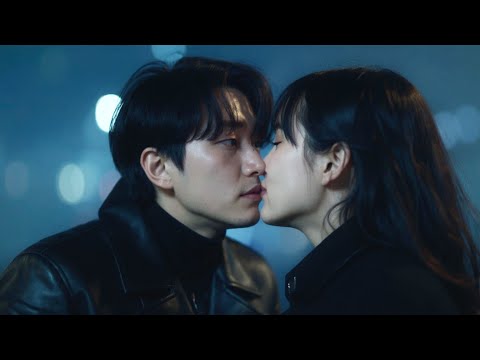 Lee Jun ho & Kim Min ha Beach Night Scene | Typhoon Family Episode 4 | Netflix Kdrama | Explained
