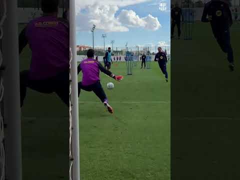Never Stop Scoring 👊 #shorts #fcbarcelona #football