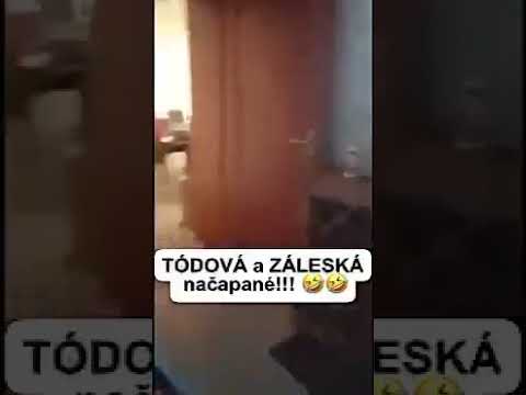 Tódova a Záleska spolu. Sudkyňa a novinárka.