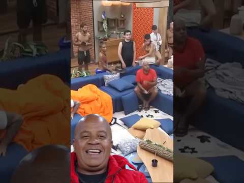 Toninho Tornado Lê Comunicado da expulsão de Martina #afazenda17 #realityshow #recordtv