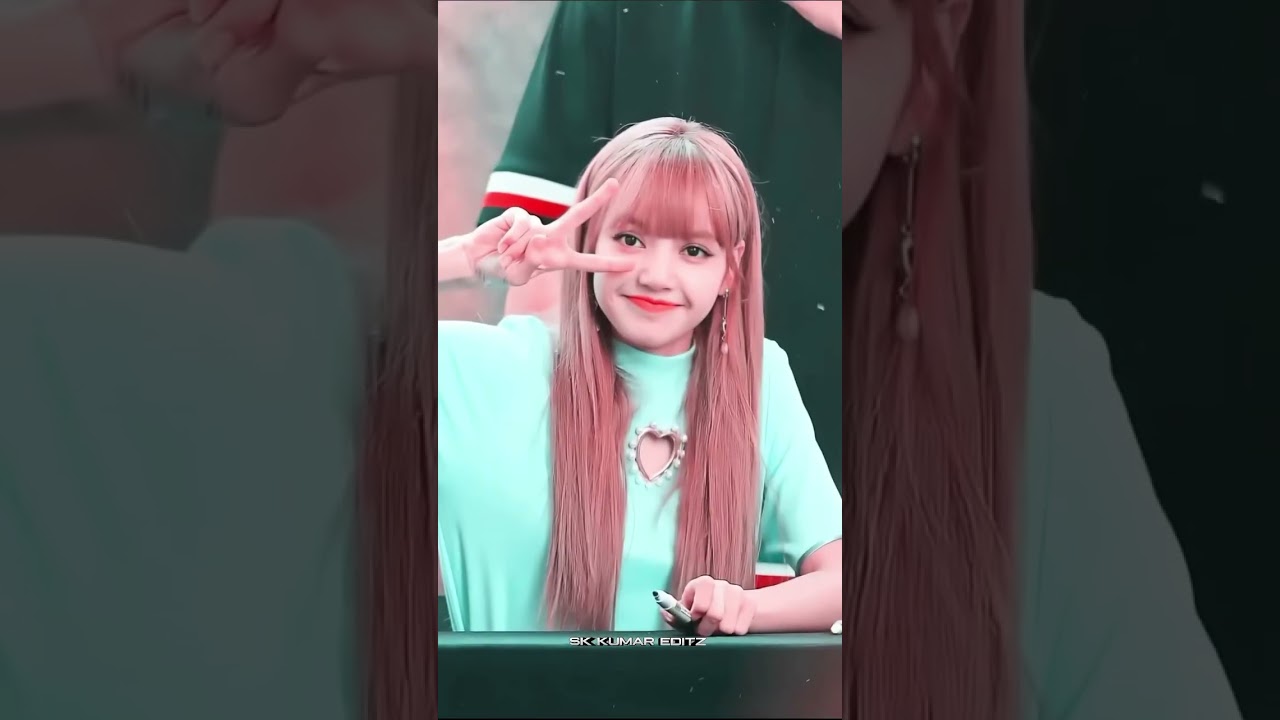 Lisa's Stunning Aesthetic Vibes ✨ #BlackPink #DreamyLooks