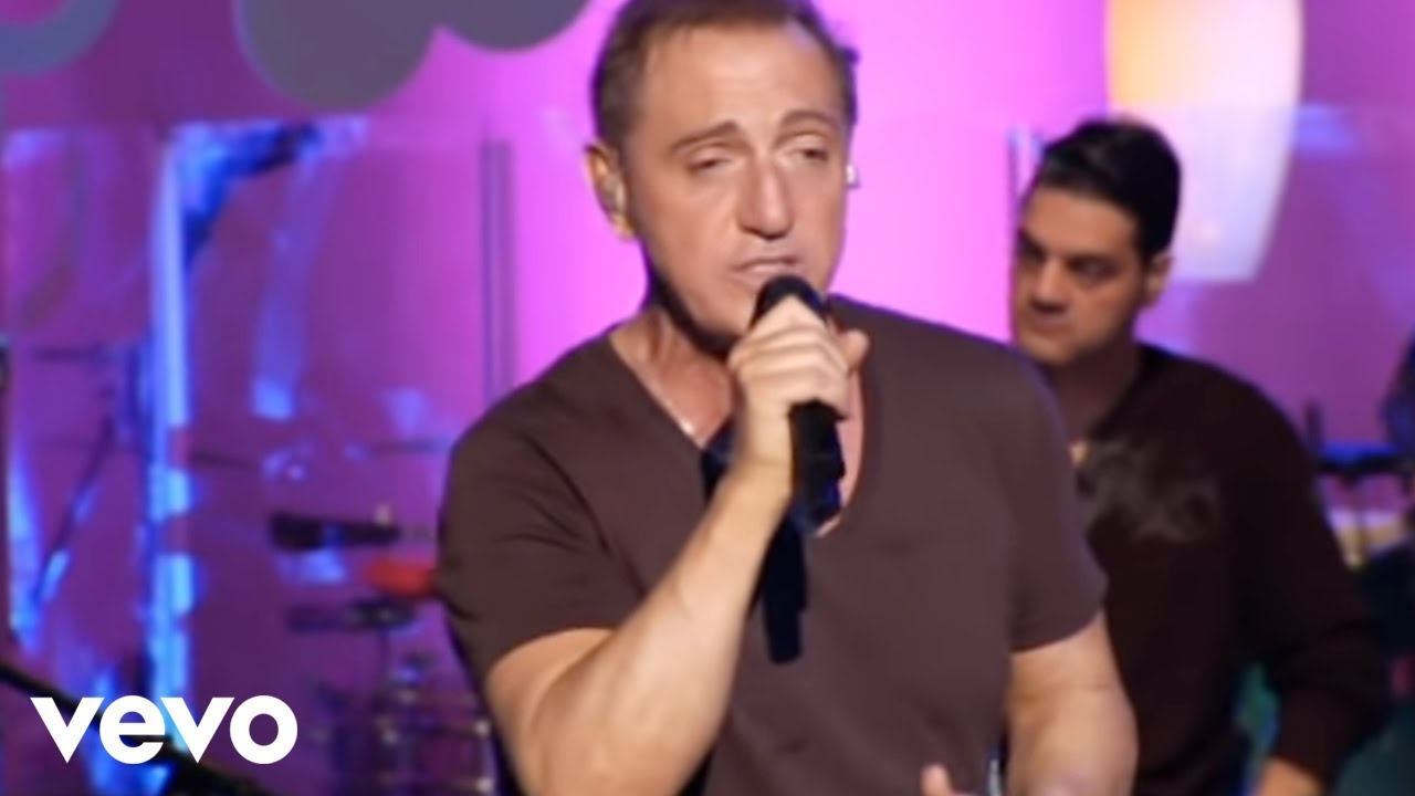 Franco de Vita - Si Tú no Estás (Live Performance)