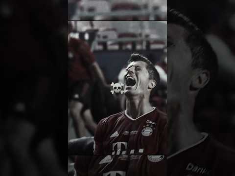 Has everything to be in the debate 🥵 #lewandowski #football #shorts