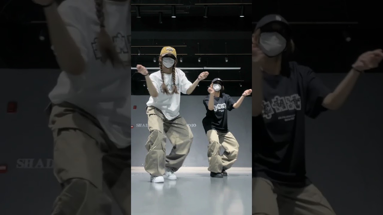 🔥 Shake It to the Max | Viral TikTok Dance Trend You Must Try!