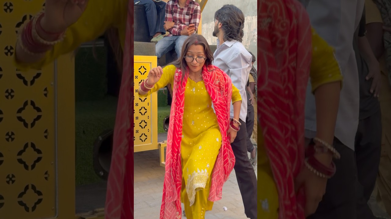 Bhai ki Shaadi Mein Dance π