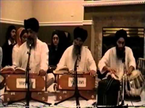 Dhin Bhee Gaavoh - Bhai Harjinder Singh (Sri Nagar Valay) in Surrey BC