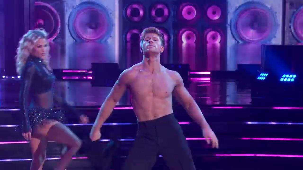 Robert Irwin's Salsa on Dancing with the Stars 🕺