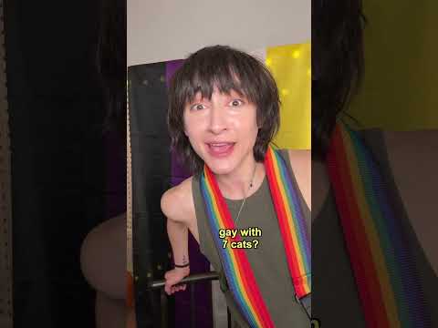 🏳️🌈 when your parents think you’re too young to be LGBTQ+ #lgbtq #shorts Follow me! @barrierose