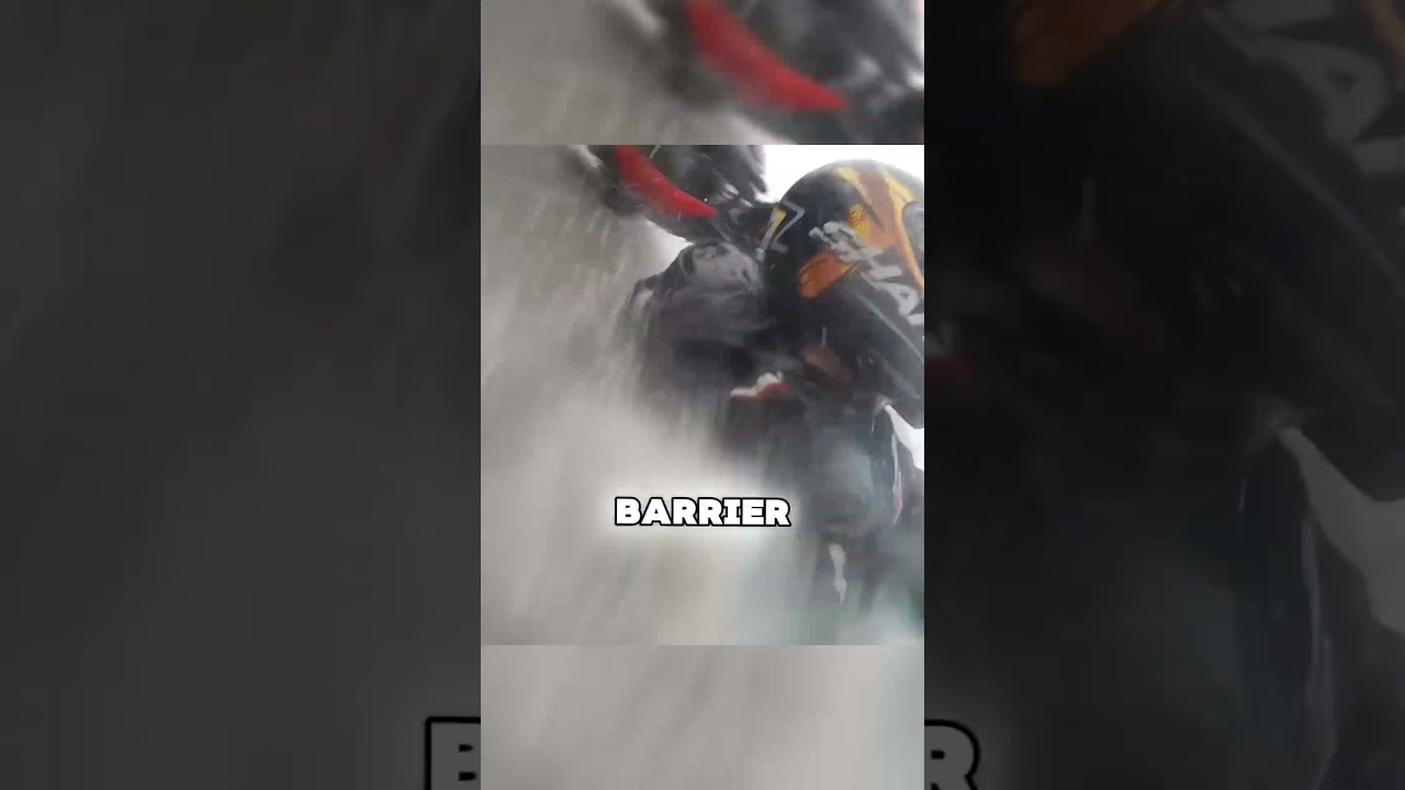 Biker Protects Girlfriend in Rainy Crash 😬