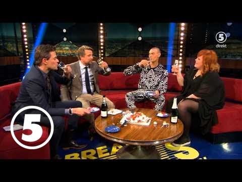 Breaking News med Filip & Fredrik | GlasstÄrta med Gustaf Norén och Linnéa Wikblad