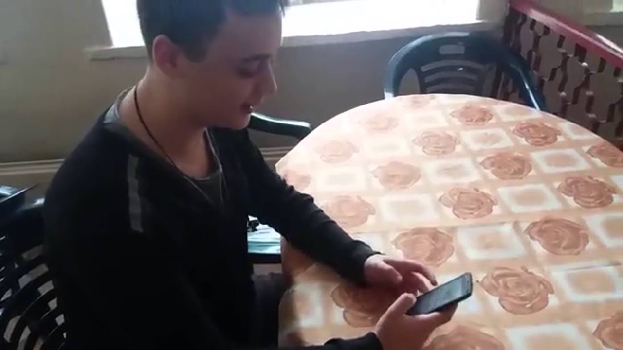 Почему важна медиаграмотность? Узнайте, как она помогает вам ориентироваться в информационном мире 📱