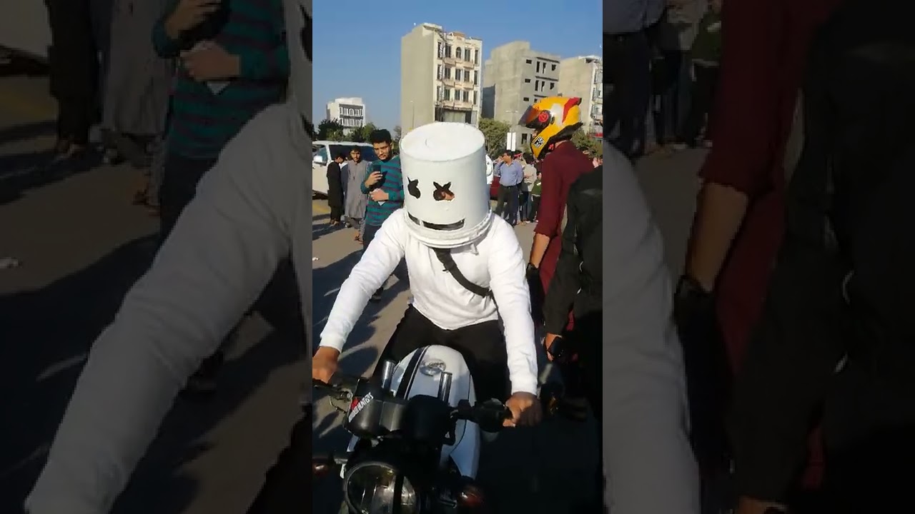 Balti Man's Unique Style in Adventure Show ๐