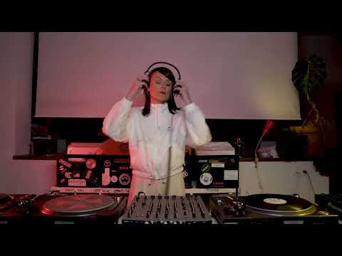 Detroit Techno Vinyl Mix | Anika Kunst