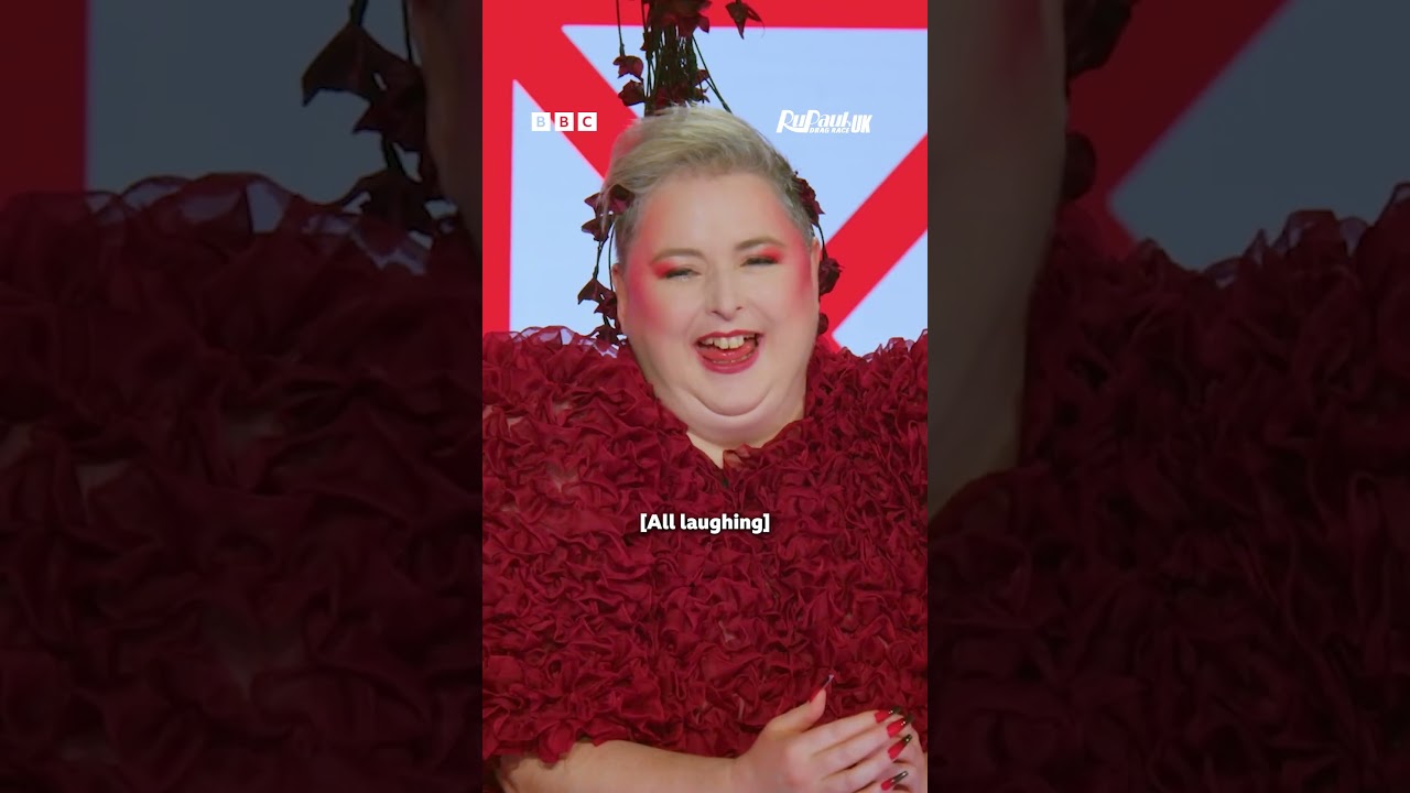 Nobody is safe from @lavoixtheshow in a Comedy Roast 😭