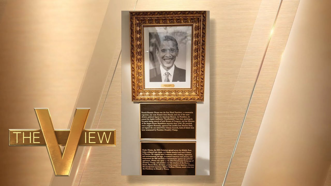 Trump Displays Mocking Plaques of Biden & Obama 🏛️