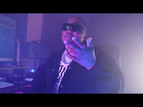 Malome vector- Go ahead (official visualizer)