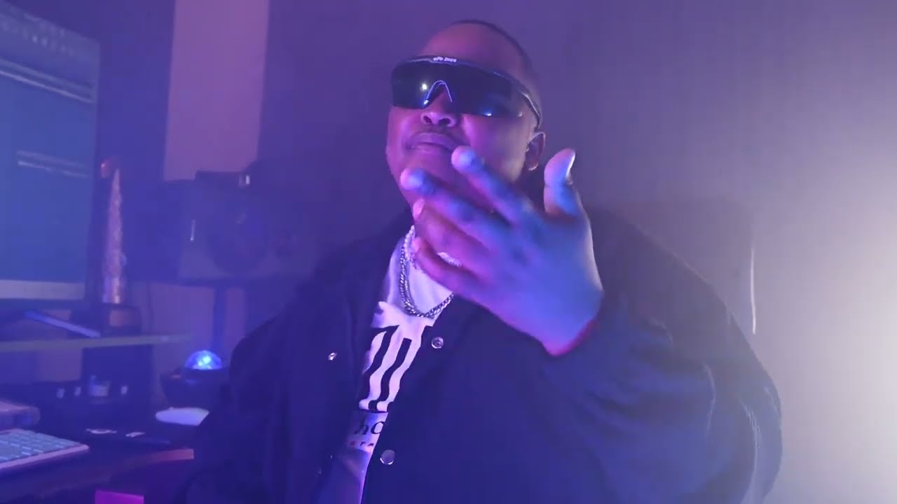 Malome Vector - Go Ahead (Official Visualizer)