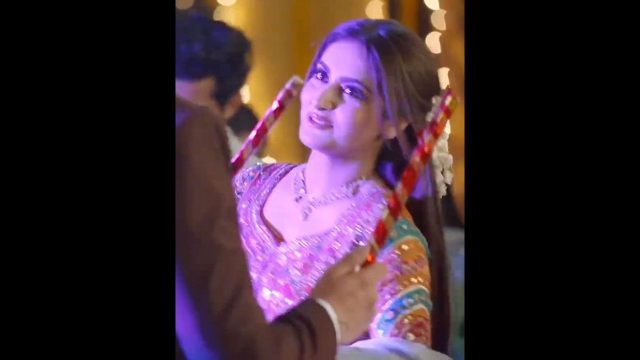 Hiba Bukhari's Stunning Dance Performance at Wedding 💃 | #Shorts