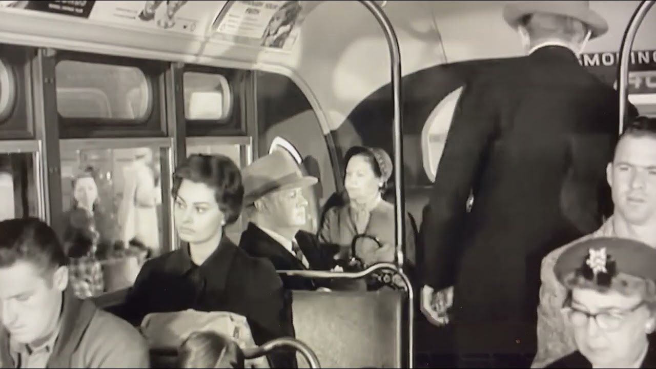 The Black Orchid (1958): A Woman's Resilience 🌸