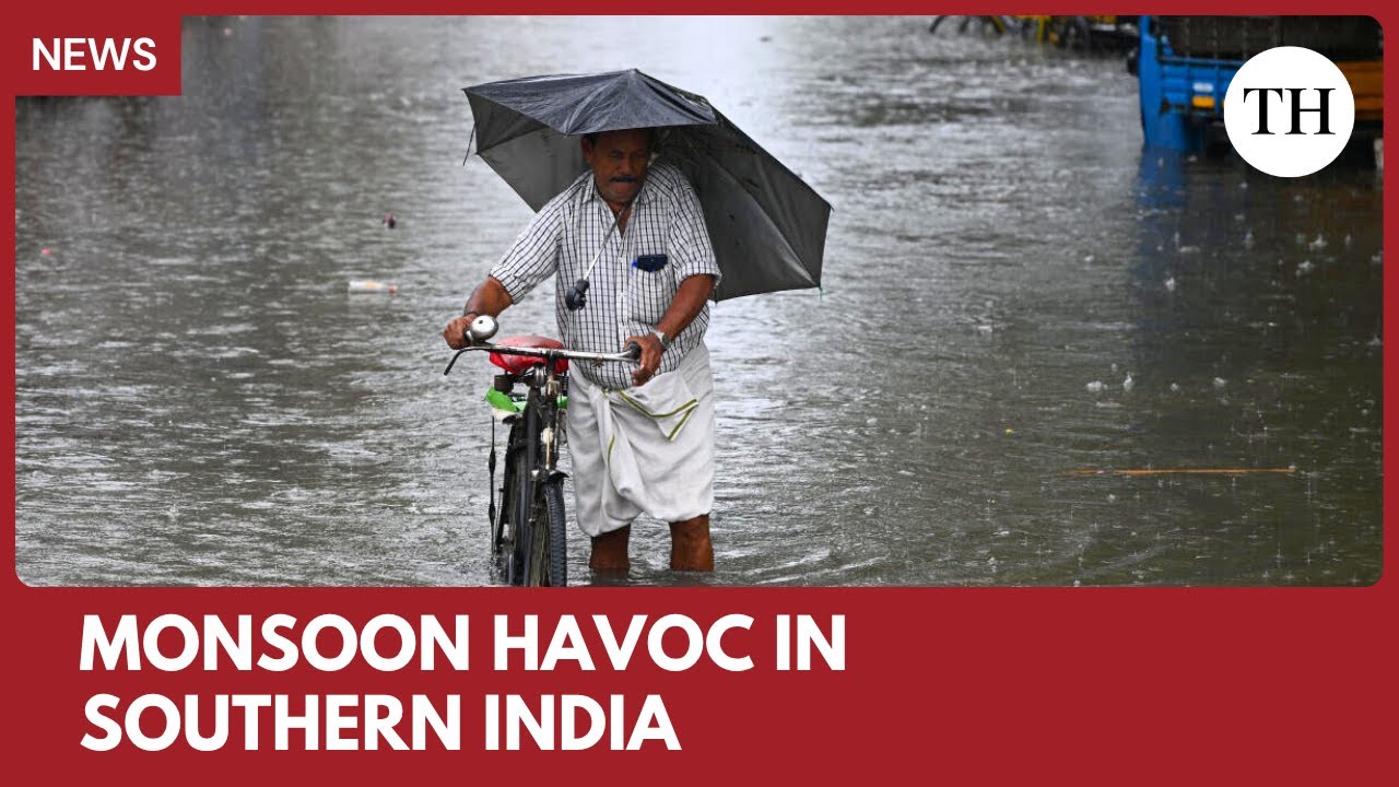 Heavy Rain Causes Flooding in Kerala as Mullaperiyar Dam Releases Water