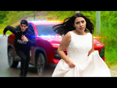 Policía ayudó a una mujer casada y su vida cambió para siempre