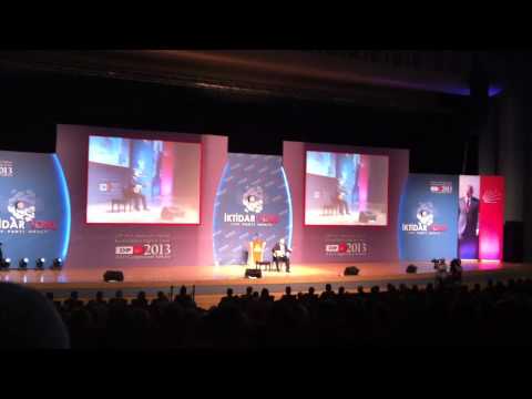 Parti Okulu Sertifika Dagıtım Töreninde Mugla Milletvekilimiz Tolga Çandar'ın mini konseri