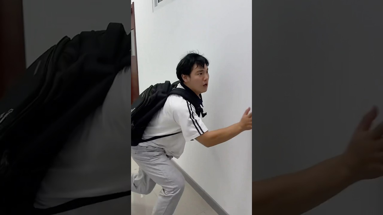 Je suis en retard le premier jour d'école, qu'est-ce que je fais ?🎒😊