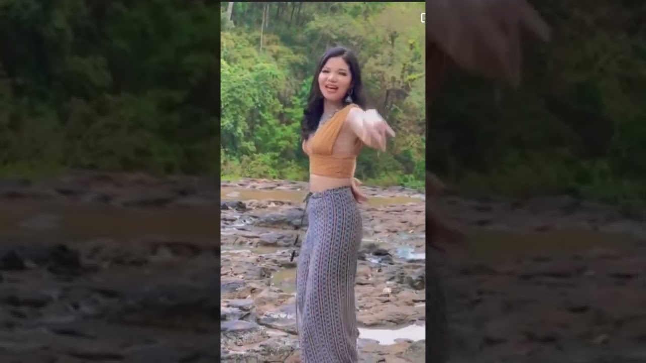 Discover the Legendary Cambodian Singer Meas Soksorphea 🎤