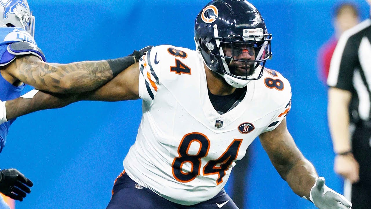 GMFB Highlights: Marcedes Lewis's Career Journey 🏈