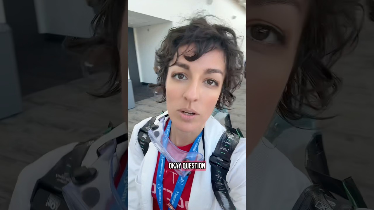 Comic Con 2025: The Walking Hazard You Can't Miss! ⚠️