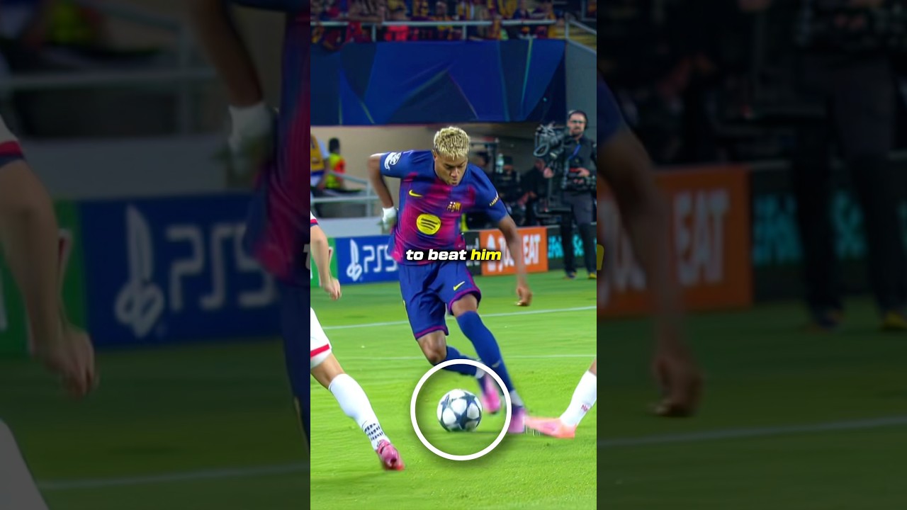 This is how Lamine Yamal beats 3 defenders in 1 dribble vs Nuno Mendes😳 #lamineyamal #nunomendes