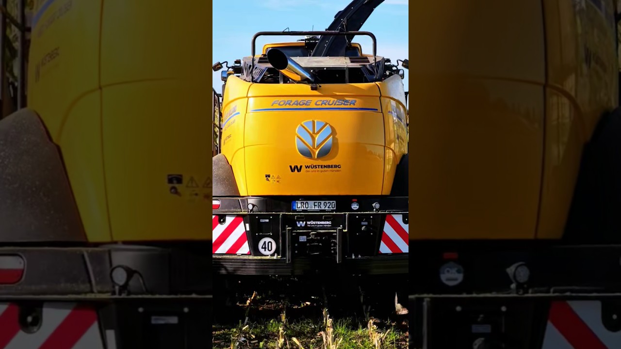 Discover the Power of the New Holland FR920 Combine Harvester 🚜
