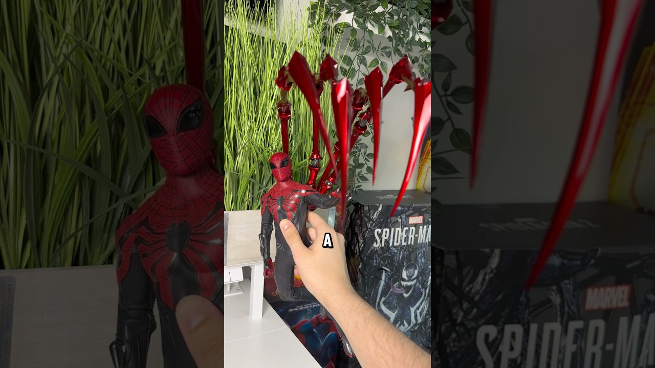 SUPERIOR SPIDERMAN REVIEW 😂 #superiorspiderman #spiderman #spiderman2ps5 #hottoys #actionfigures