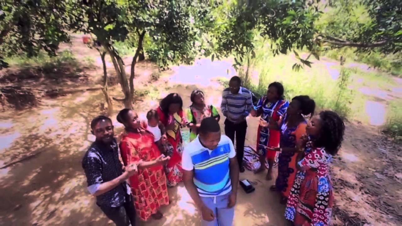 Moise Matuta - Rétroviseur (Clip Officiel) 🎶