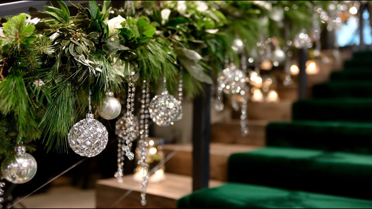 22 Luxurious Elegant Crystal Christmas Decor 2025 Ideas for Glamorous Home Styling