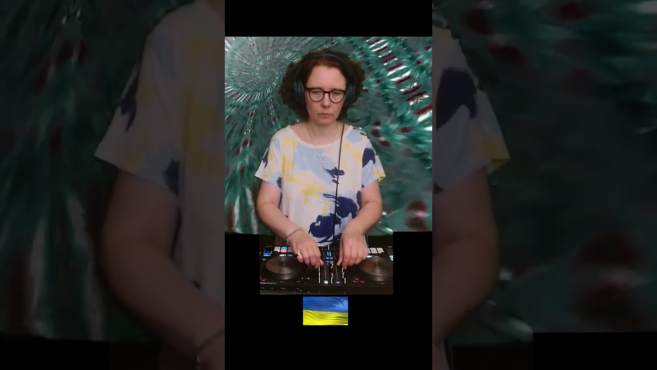 Energy 52 - Cafe Del Mar vs Hugo & The Witch - I Know It's Heaven 🎶