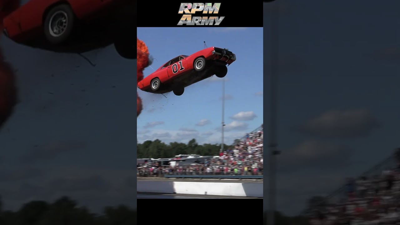 General Lee Dodge Charger Jump at 2024 Mopar Nationals 🚗