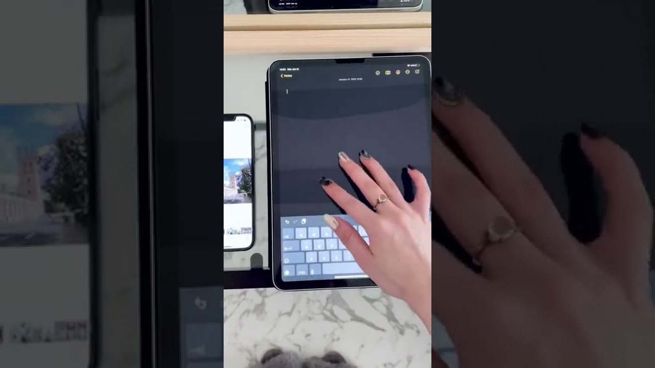 3-Finger Copy & Paste Hack for iPhone & iPad ✂️