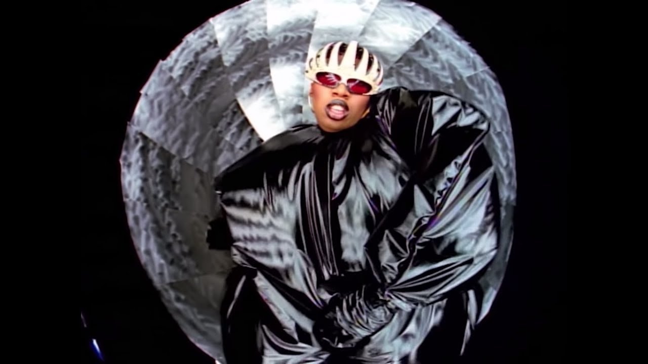 Missy Elliott - The Rain (Supa Dupa Fly) Official Video