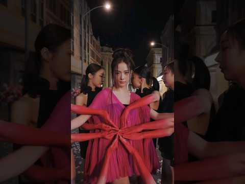 #지수꽃 향기만 남아~🌸 #JISOO_FLOWER #ME #JISOO #지수 #BLACKPINK #블랙핑크 #FLOWERchallenge #Shorts