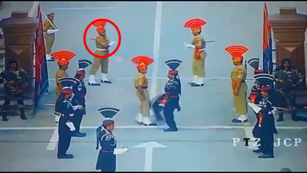 Indian soldier slipped again at wagah border 2017