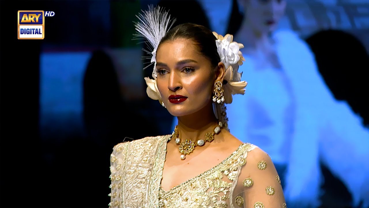 Maham's Spotlight | Super Diva on ARY Digital 👠